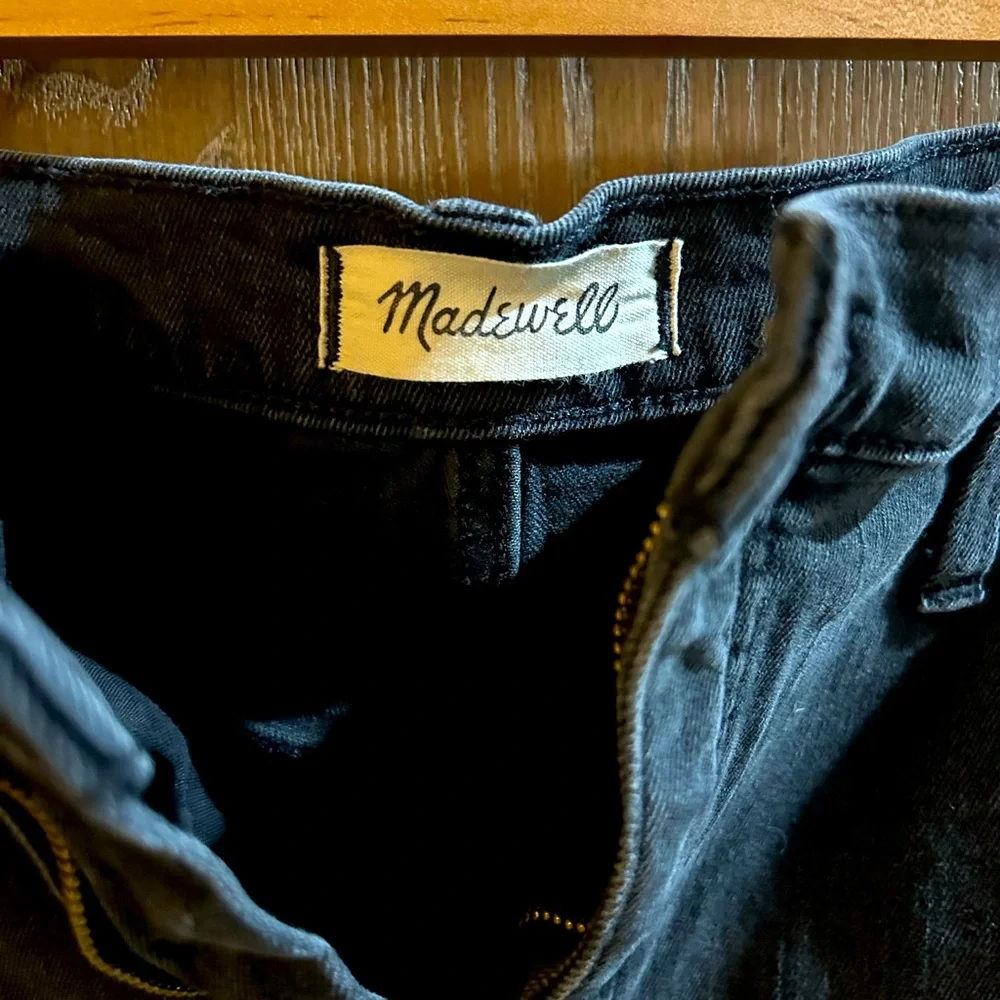 Madewell Distressed Black Denim High Rise Shorts with Stretch-Size 33 - Picture 2 of 4